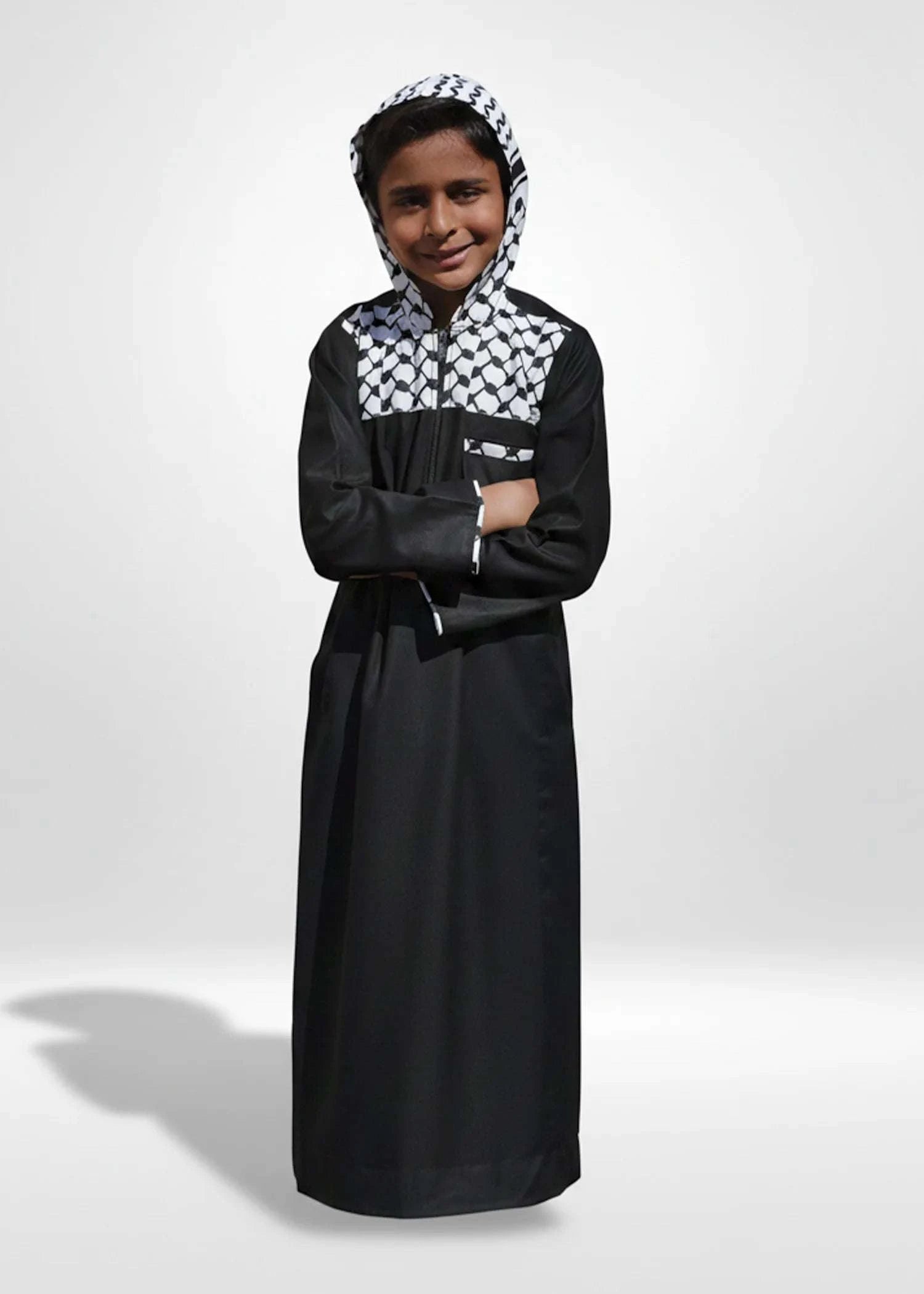 Black Kufiya hoodie thobe with Palestinian pattern for boys, close-up of the embroidered detailing