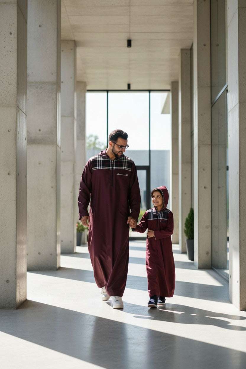 Maroon checkered hoodie thobe for men and boys, a closer look at the finish