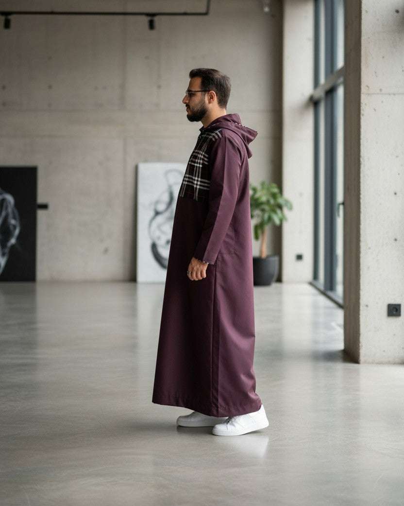 Maroon hoodie thobe with checkered pattern for men, a closer look at the finish