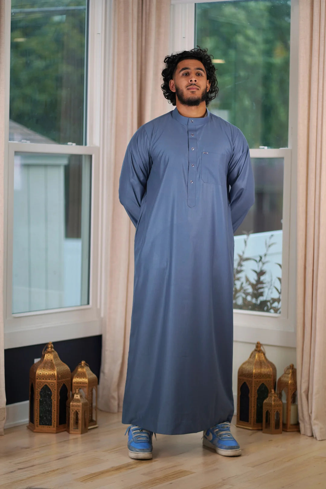 Plain Muslim Jubba, Mandarin Collar, Soft Modest Wear, Illinois.