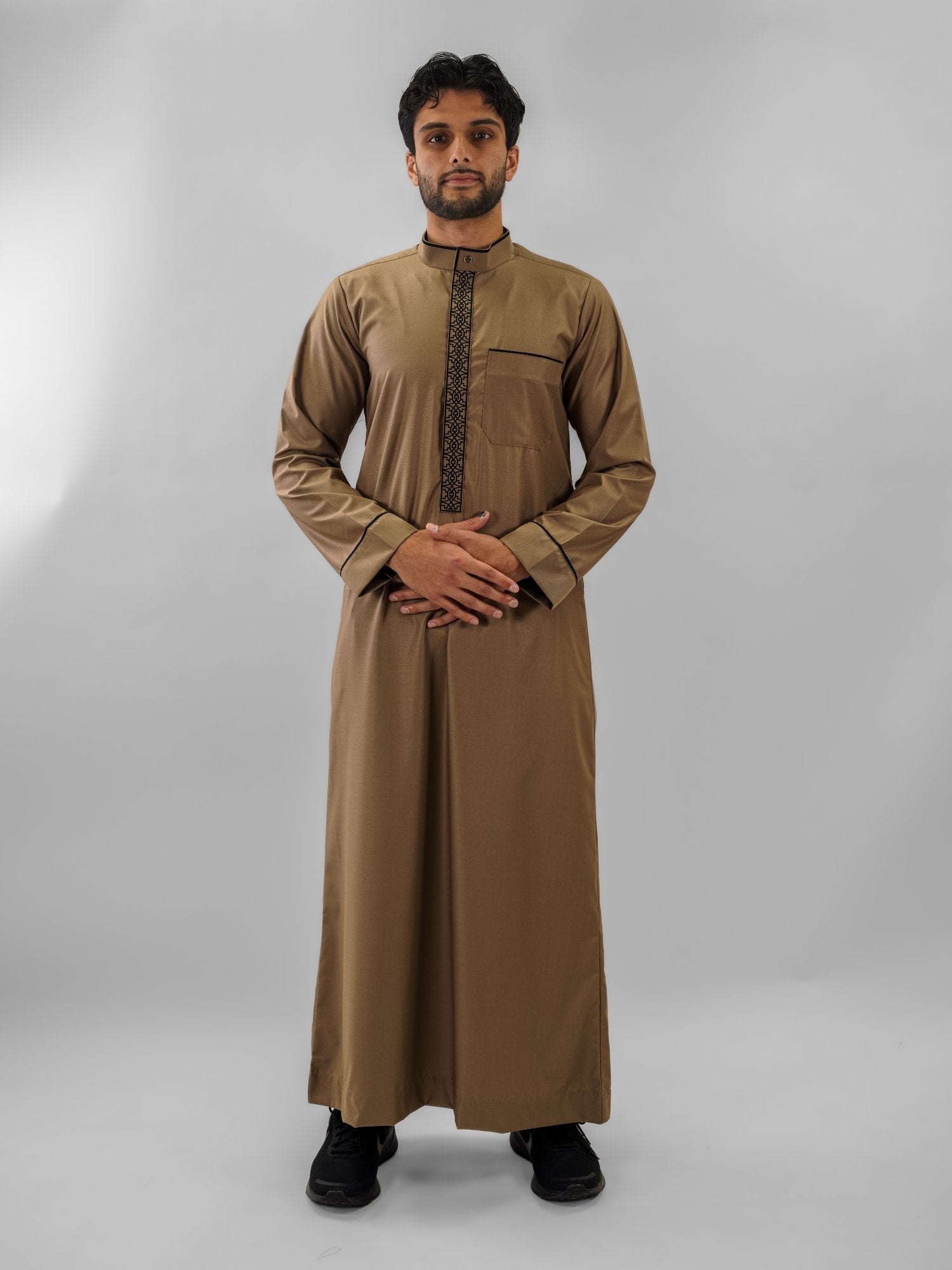 Sand beige honeycomb texture thobe for men, close-up of the fabric