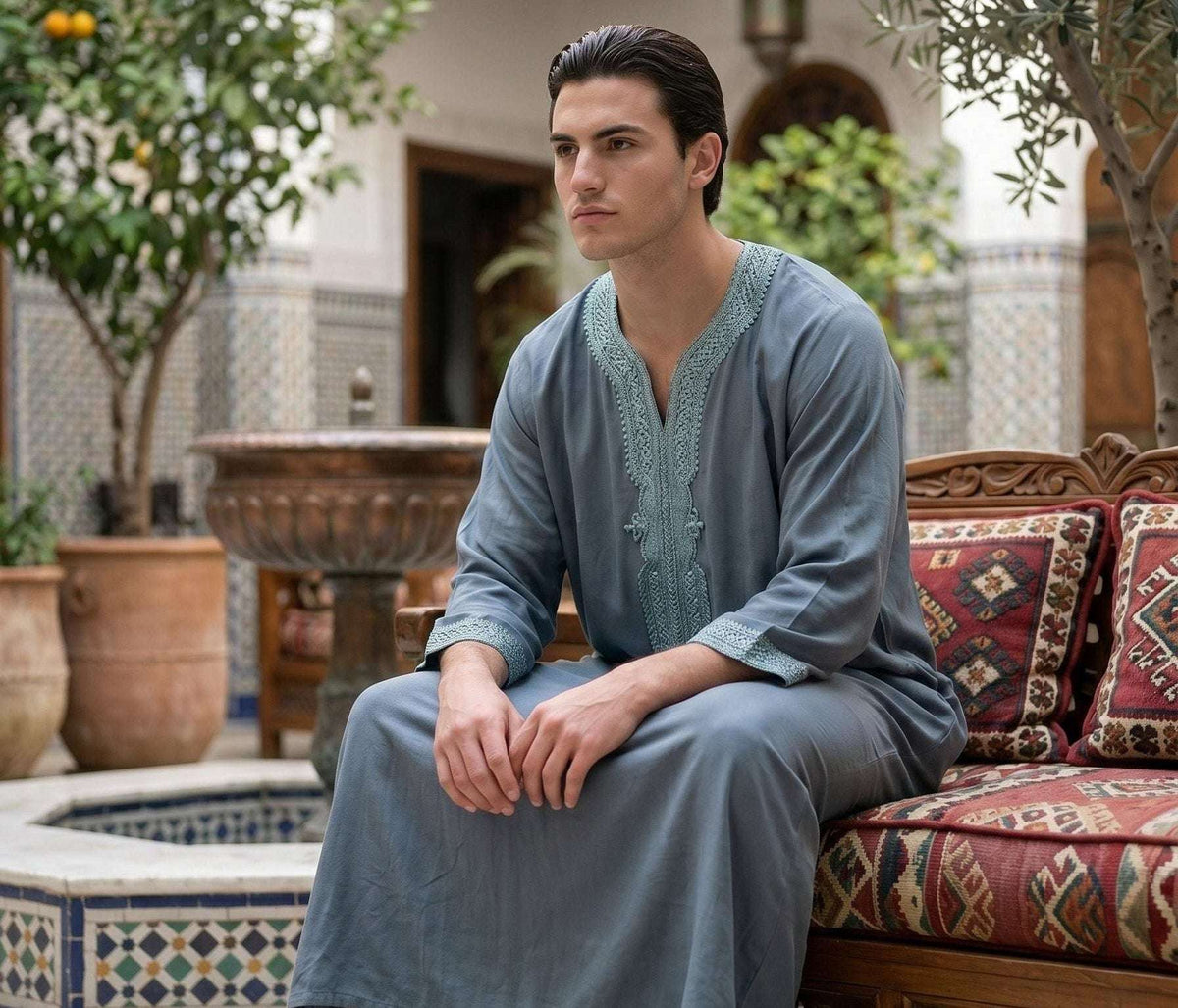 Slate blue Moroccan gandora with three-quarter sleeves for men, close-up of the embroidered detailing