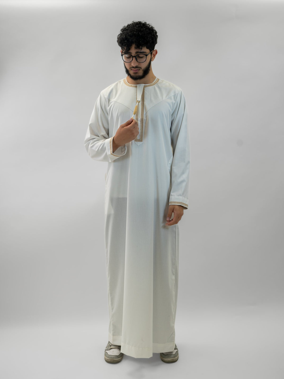 White emirati with tarboush cap thobe for men, back view