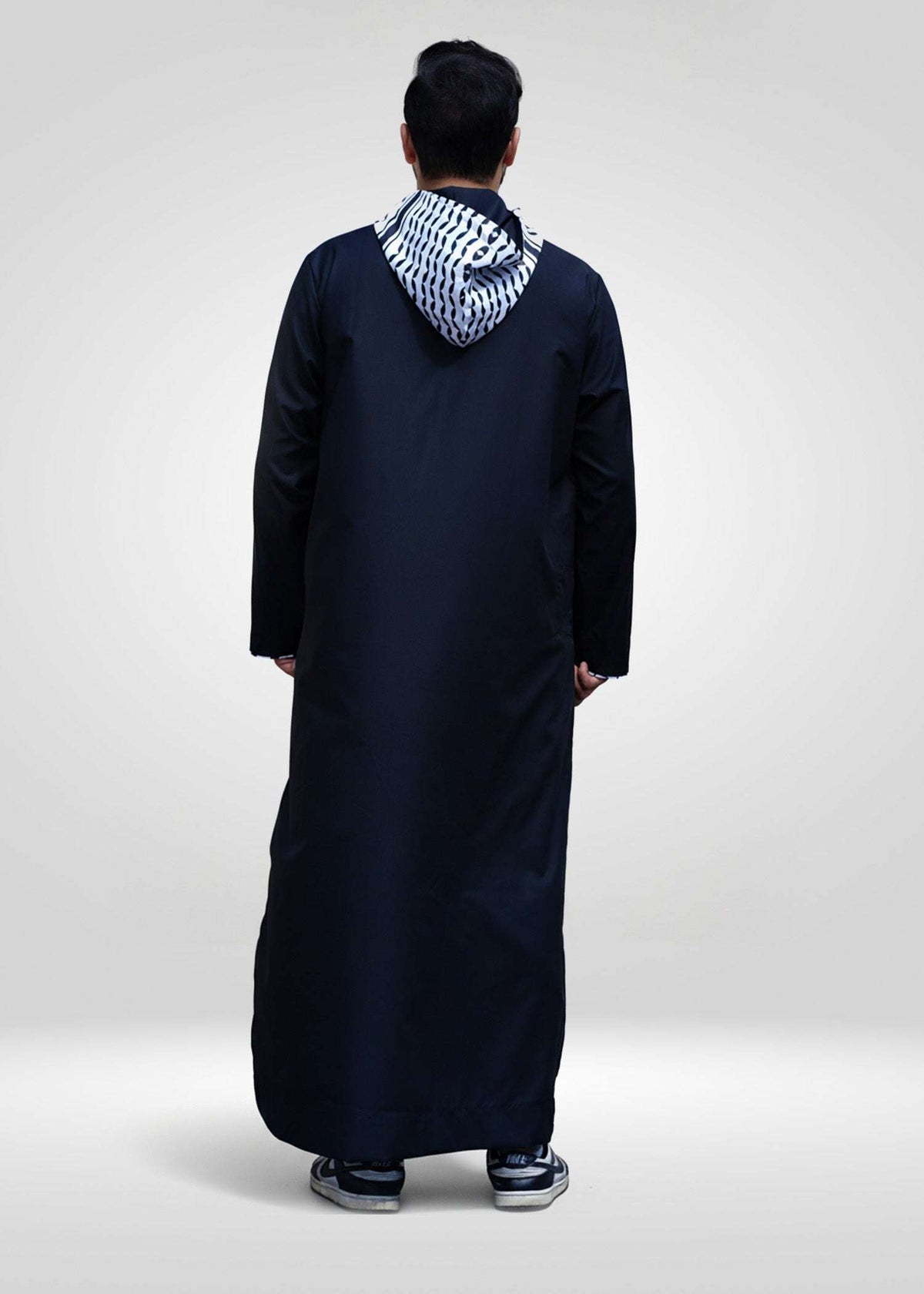 Black hooded thobe with Kufiya panel for men, back view