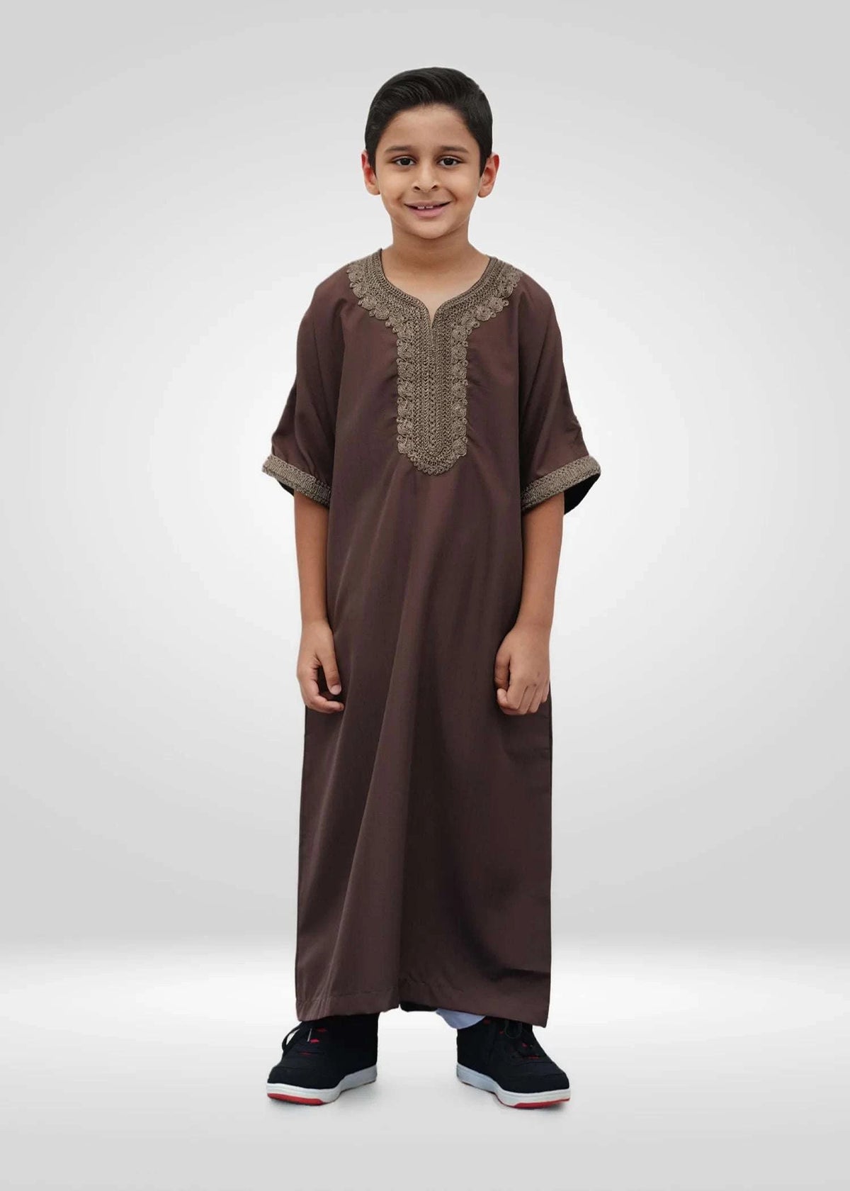 Brown Moroccan thobe for boys, full front view