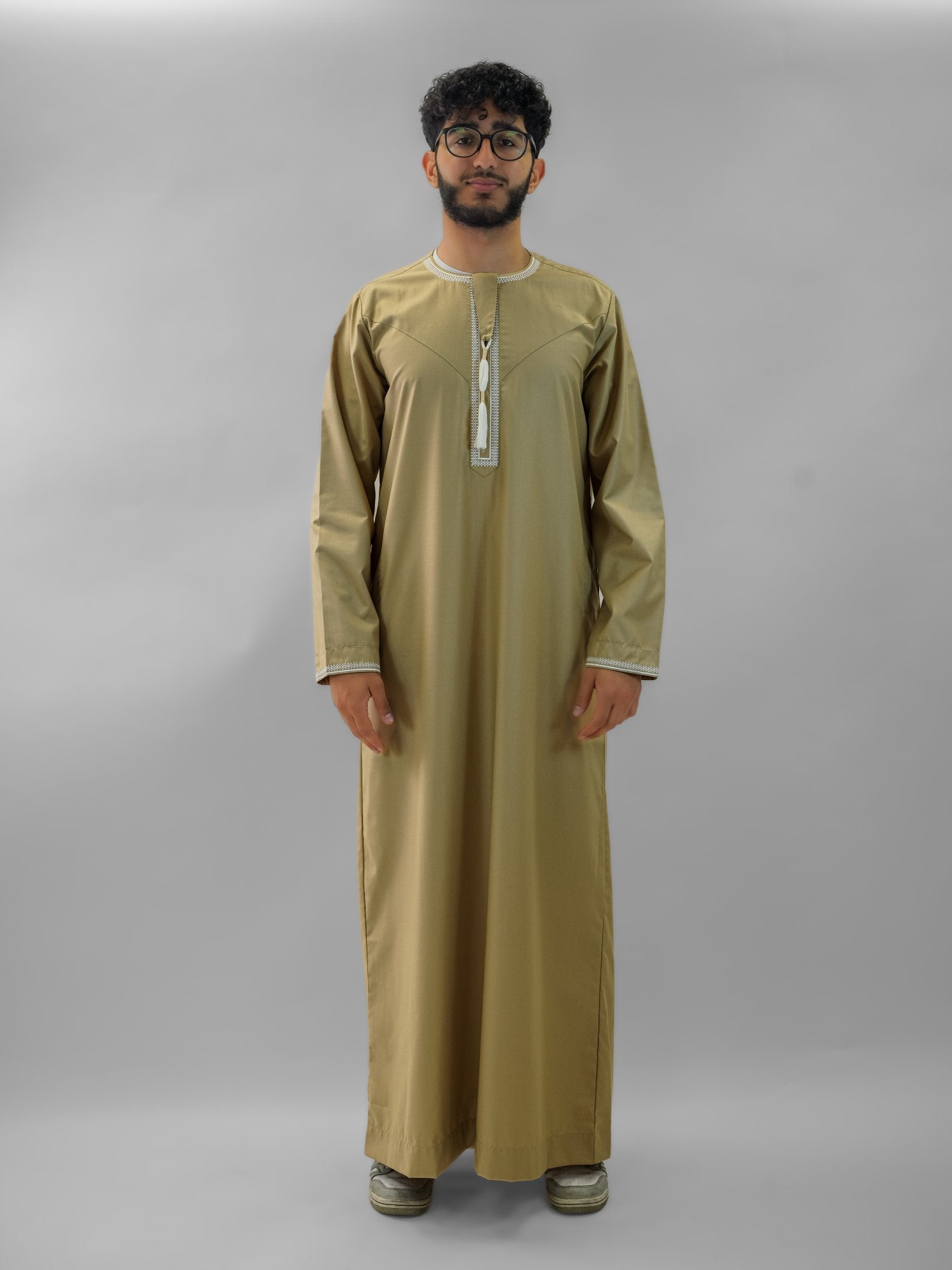 Camel emirati classic tarboush thobe for men, full front view