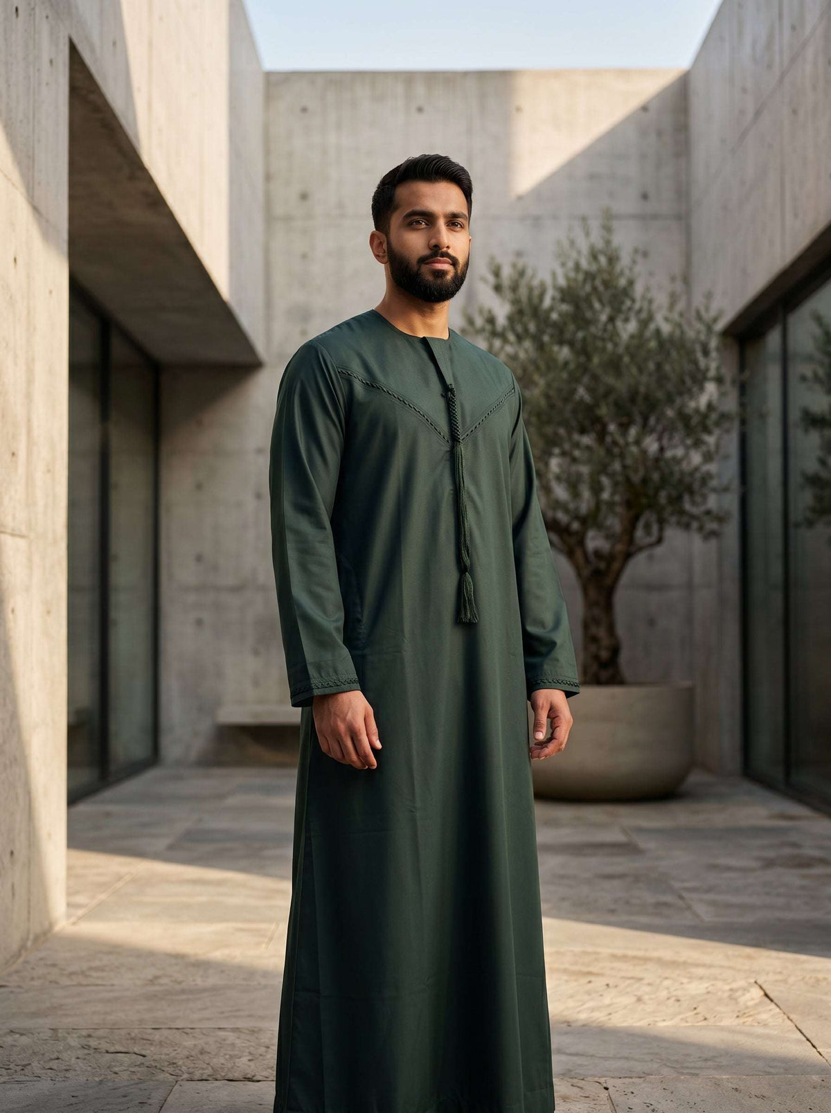 Dark green Emirati thobe for men, full front view