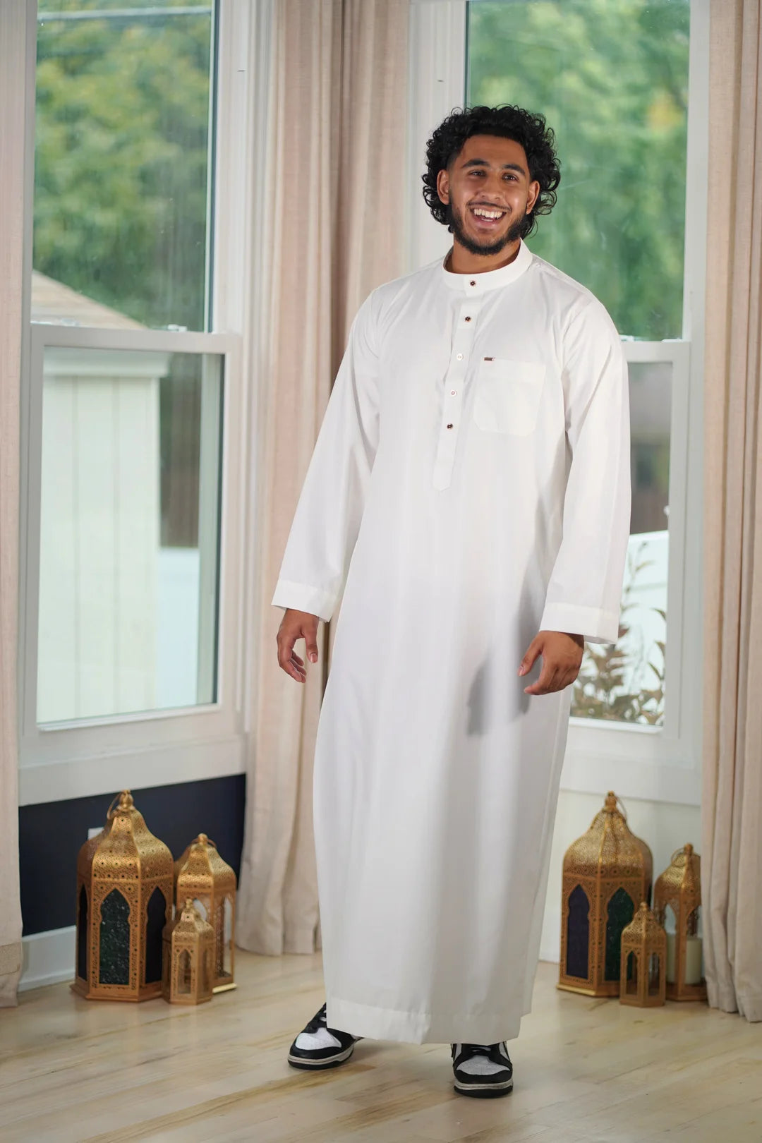 Exclusive Men's Jubba, High-Quality Daily Wear, Affordable Luxury Modest Apparel.