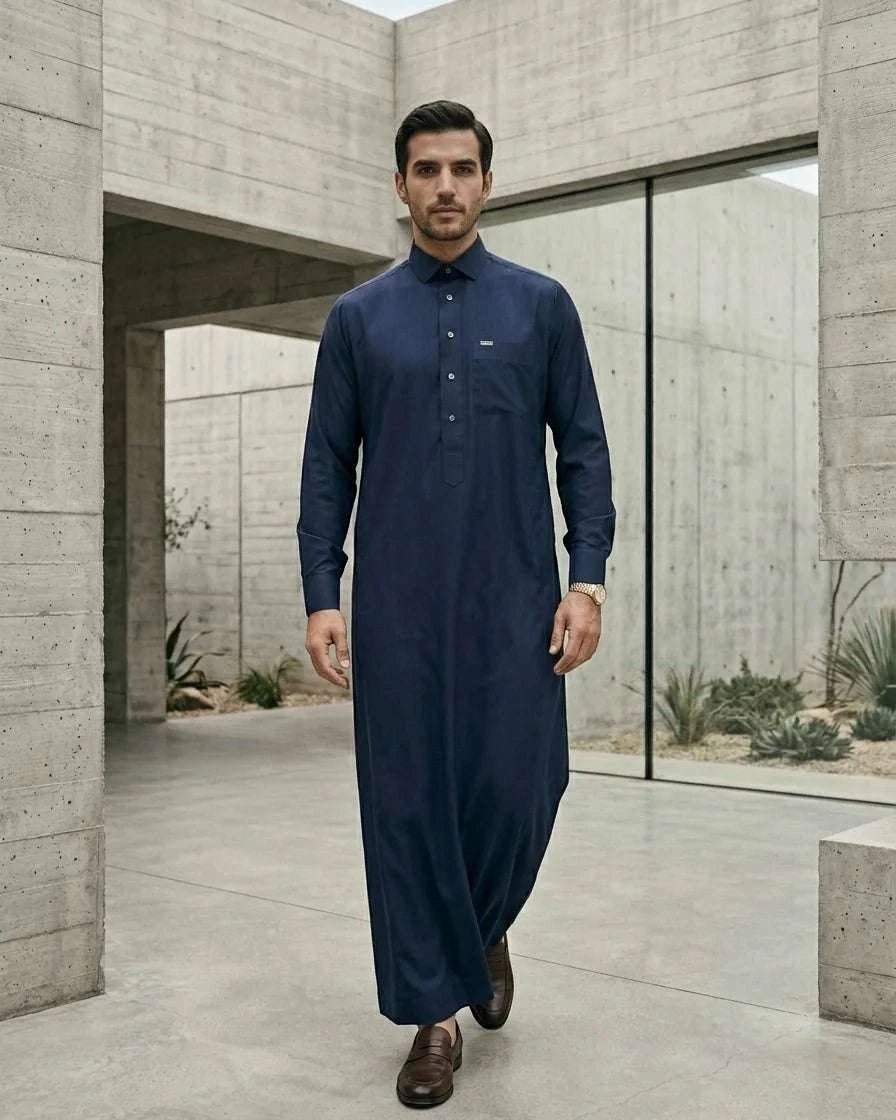 Navy blue thobe with shirt collar for men, a closer look at the finish