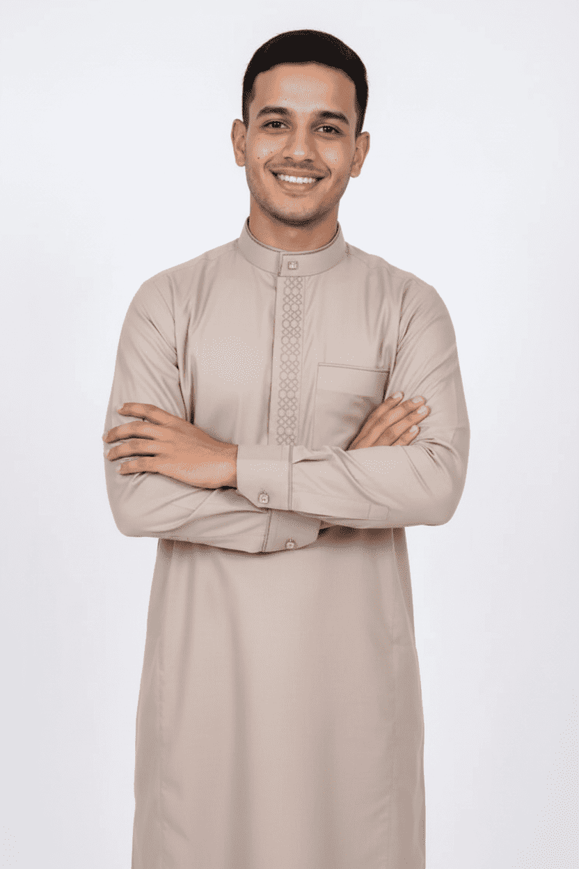 Warm linen thobe with embroidered collar for men, buttoned placket in close detail